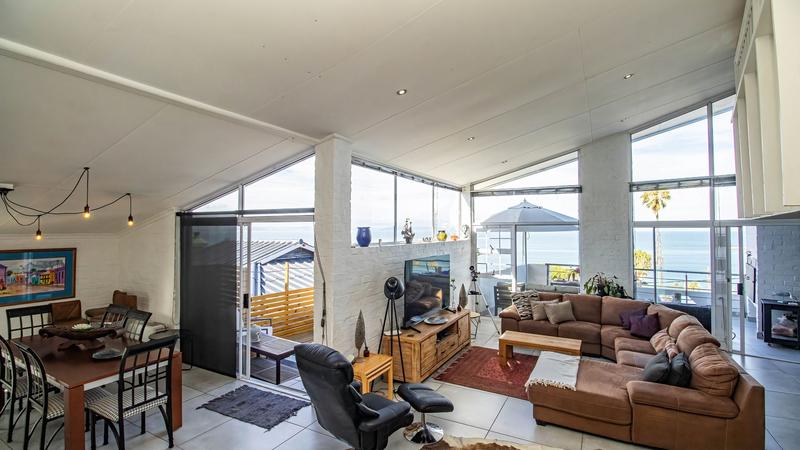 7 Bedroom Property for Sale in Santos Bay Western Cape